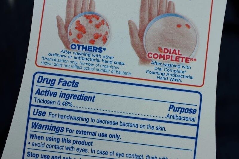 Dial-Complete-antibacterial-soap-with-triclosan